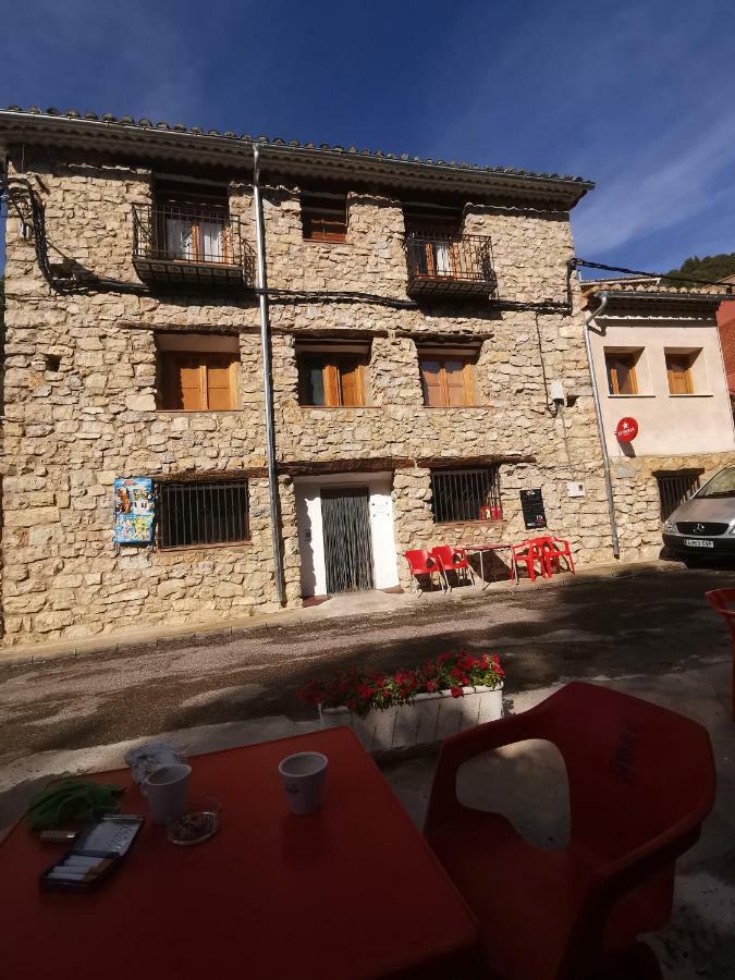 Casa Rural Y Albergue Tormon Kültér fotó
